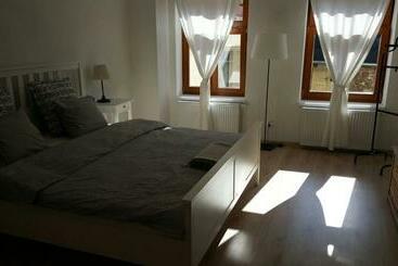 پانسیون Apartment 179