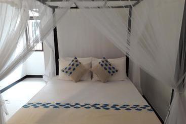 پانسیون Apna Homestay Apartments