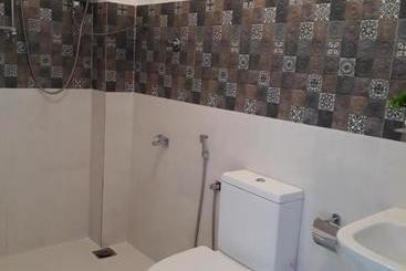 پانسیون Apna Homestay Apartments