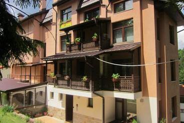 پانسیون Panorama Guest House