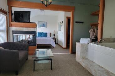 הוסטל The Heron Inn And Day Spa