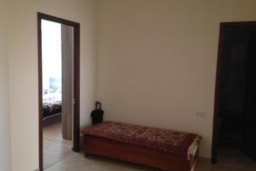پانسیون Art Guesthouse