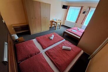 پانسیون U Bernardýna