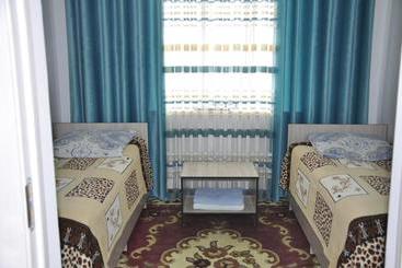 پانسیون Guest House Nur