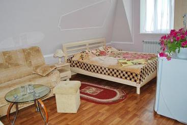 هاستل Guest House Naazove