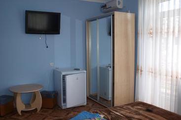 هاستل Guest House Naazove