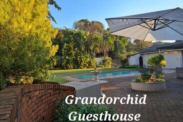 پانسیون The Grand Orchid Guesthouse
