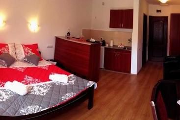 پانسیون Apartmani Vila Jelena Arandjelovac