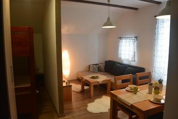 پانسیون Guest House Zavicaj Pale