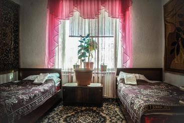 پانسیون Guesthouse Kishimzhan