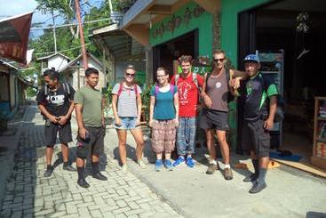 پانسیون Ida Guest House & Jungle Trekking