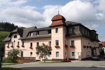 ユースホステル Frühstückspension Gasthof Gesslbauer