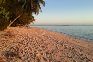 پانسیون Sunset Palms Rarotonga