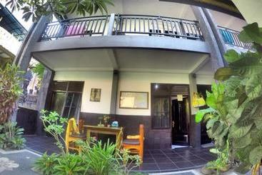 پانسیون Tirta Yoga Inn