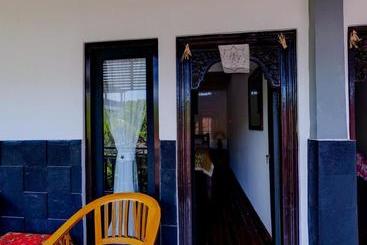 پانسیون Tirta Yoga Inn