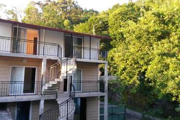 پانسیون Guest House 118 In Kvariati