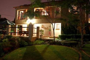 پانسیون East View Guesthouse