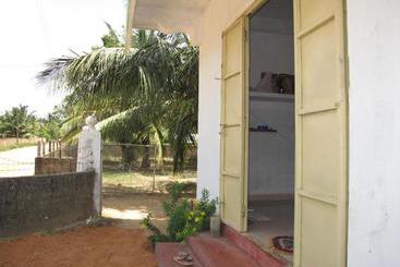 پانسیون Gopalapuram Guest House
