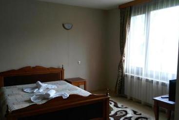 پانسیون Guest House Raffe