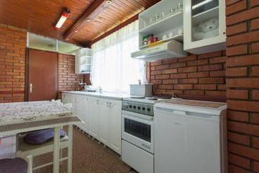 پانسیون Villa Ella
