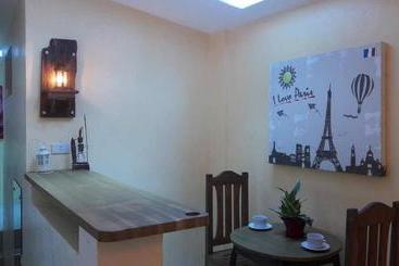پانسیون Gomez Guest House