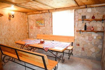 پانسیون Guest House Nataly
