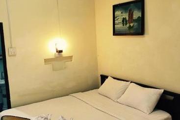 Pension Thoulasith Guesthouse