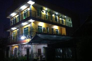هاستل Aranascarillo Travellers Inn
