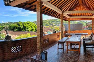 هاستل Serangan Inn Ii