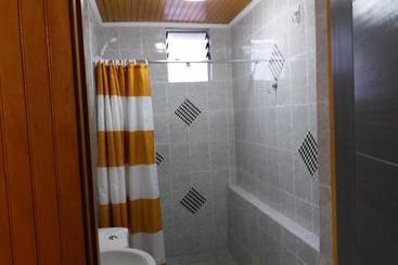پانسیون Hostal Vicmar