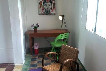 پانسیون Casa Del Rayo Verde, Ito Solidario
