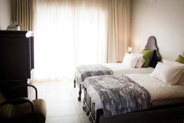 پانسیون De Zoete Rust Guesthouse
