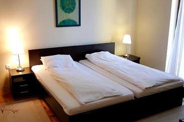 پانسیون Guesthouse Villa Elizabet