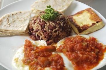 پانسیون Hostal Casa Vieja