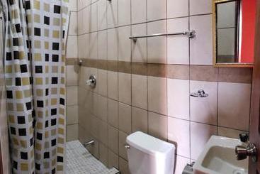 پانسیون Hostal Casa Vieja