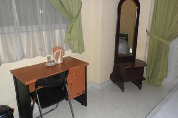 پانسیون Mccarthy Guesthouse