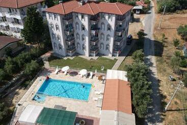 מלון דירות Sercan Apart