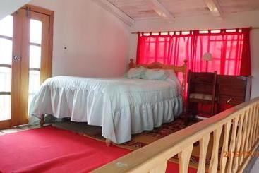 Hosteria Rose Cottage