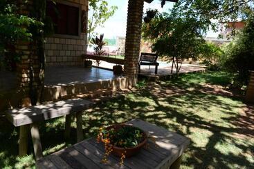 بنسيون Recanto Do Rei Chalés