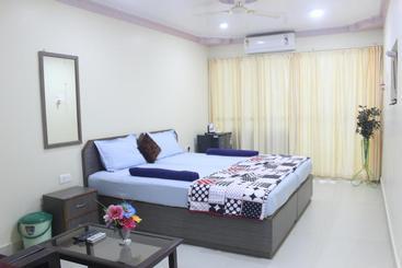 פנסיון Kanvas Suites   Sun N Moon