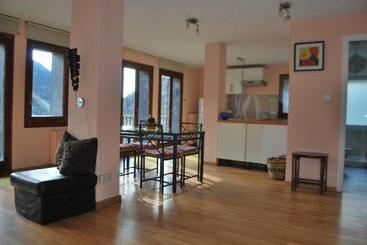Roc Apartment