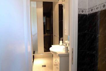 پانسیون Guest House Perla