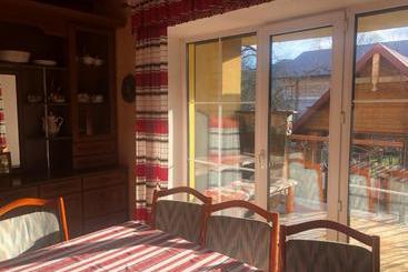 پانسیون Prutets Guest House