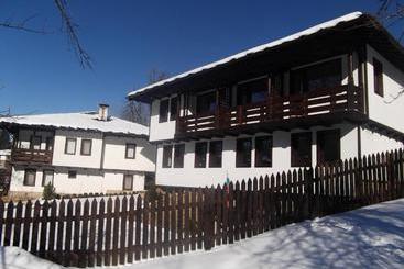 پانسیون Strannopriemnitsa Guest House
