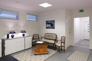 پانسیون Kristina Apartment & Alma House