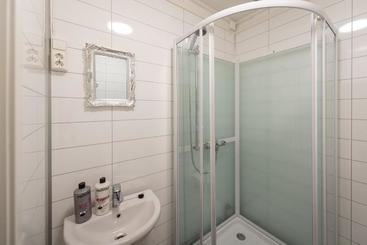 پانسیون Kristina Apartment & Alma House
