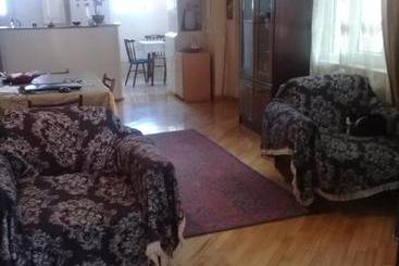پانسیون Tlt Guest House