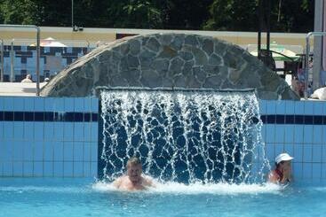 Pensiunea Beverly Hills