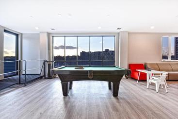 هتل Global Luxury Suites Longwood Medical