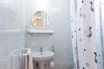 پانسیون Rooms Molabeciri